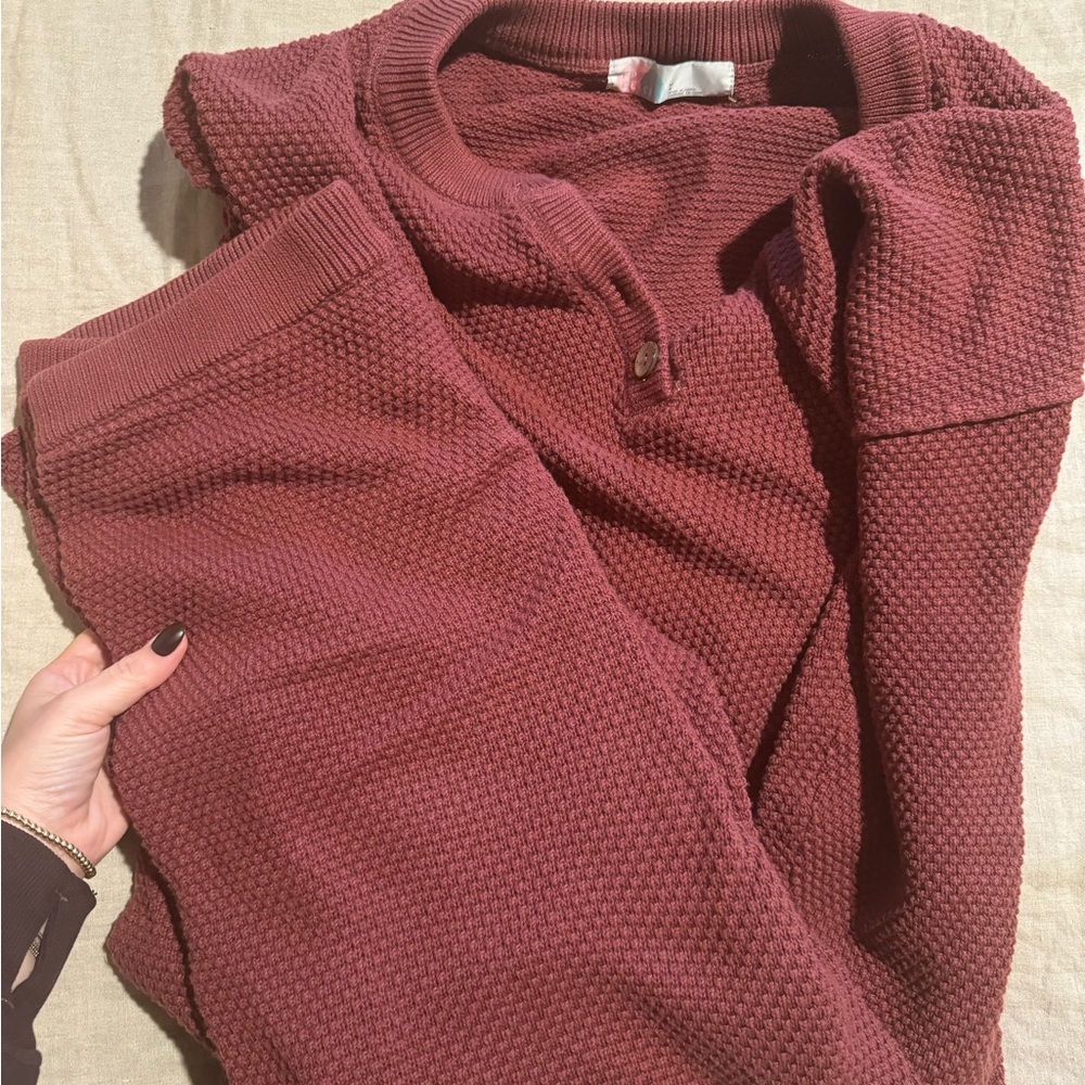 Maroon Textured Sweater